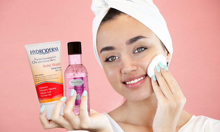  مراحل پاک كردن آرايش صورت 