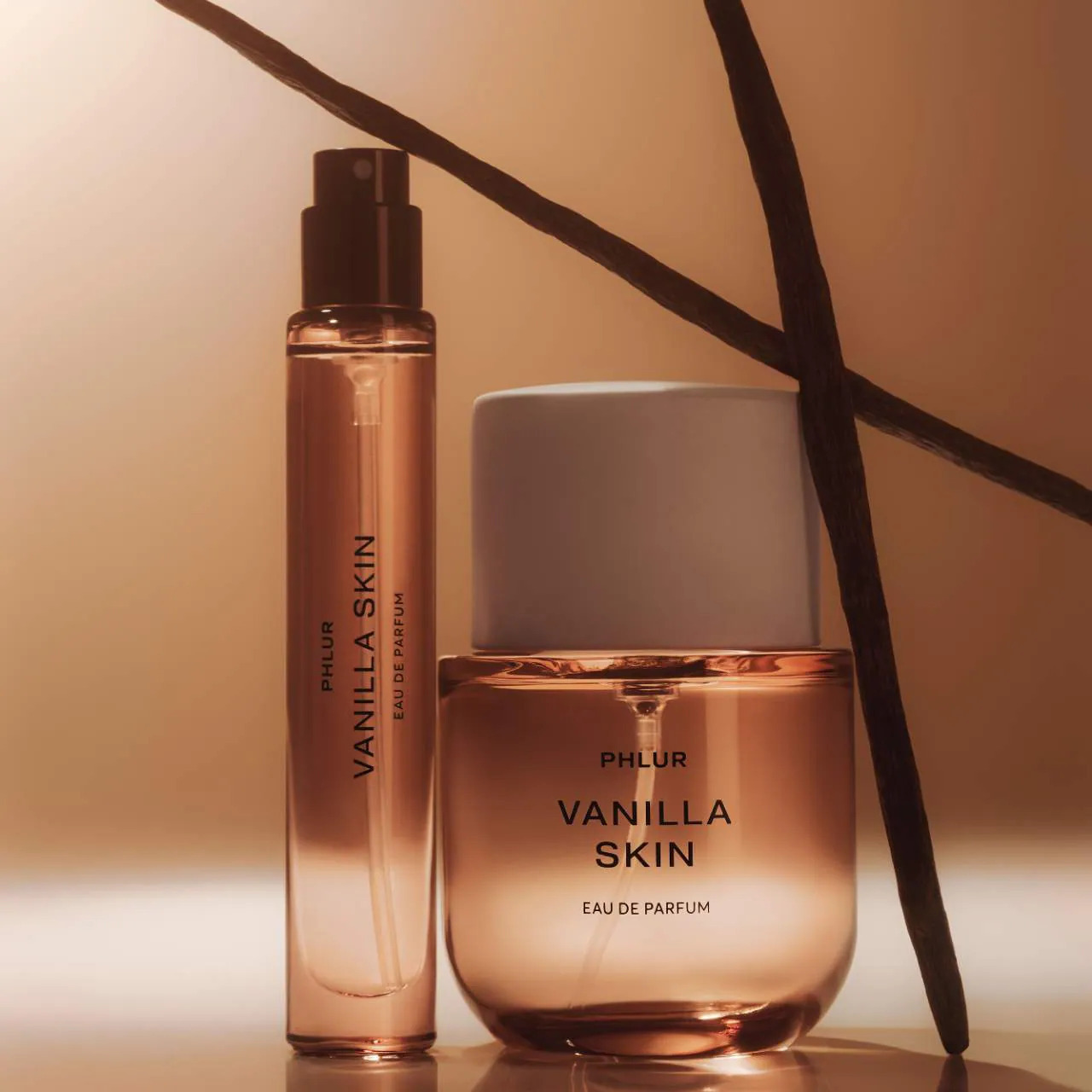 جعبه اصلی عطر Vanilla Skin برند PHLUR